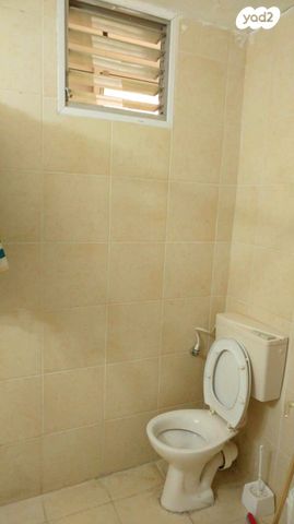 דירה, שמעון בר גיורא 23, שכונה ד', באר שבע