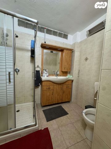 דירה, יצחק רגר 153, שכונה ד', באר שבע