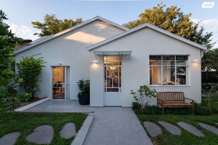 דו משפחתי, ק"ם, רמת החייל, תל אביב יפו