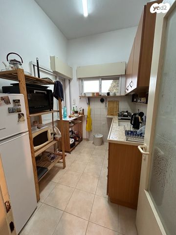 דירה, דוד רזיאל, תל עמל, חיפה