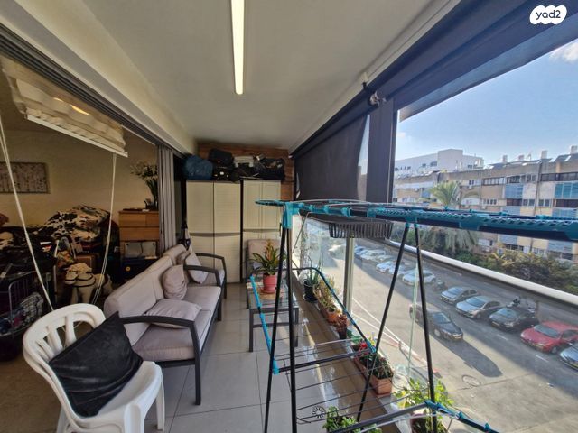 דירה, יוסף וולקר, נווה חן, תל אביב יפו