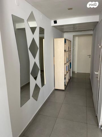 גג/ פנטהאוז, מאיר בעל הנס 20, מרום נווה, רמת יצחק, רמת גן