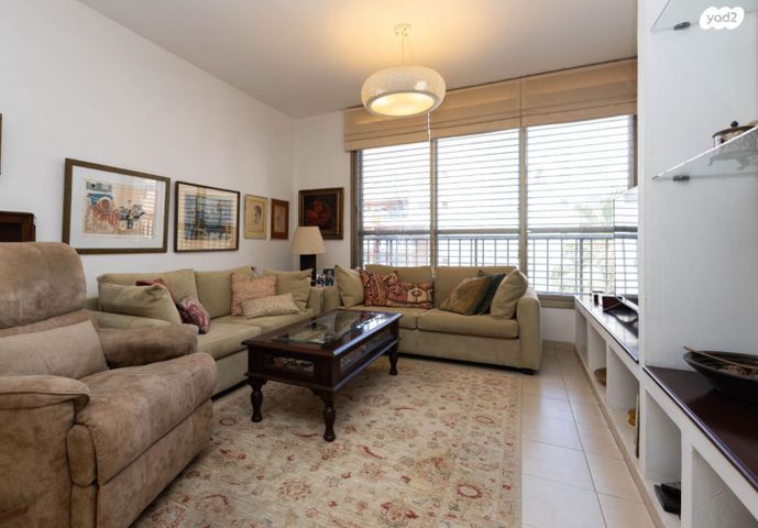 גג/ פנטהאוז, עקיבא, רעננה