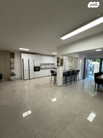 בית פרטי/ קוטג', רחבת דדו, דדו, אופקים