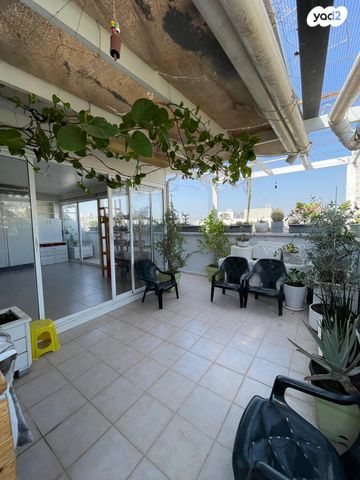 גג/ פנטהאוז, מאיר בעל הנס 20, מרום נווה, רמת יצחק, רמת גן