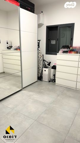 דירה, הרצל, ב' / צפון מערב העיר, רחובות