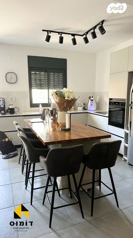 דירה, הרצל, ב' / צפון מערב העיר, רחובות