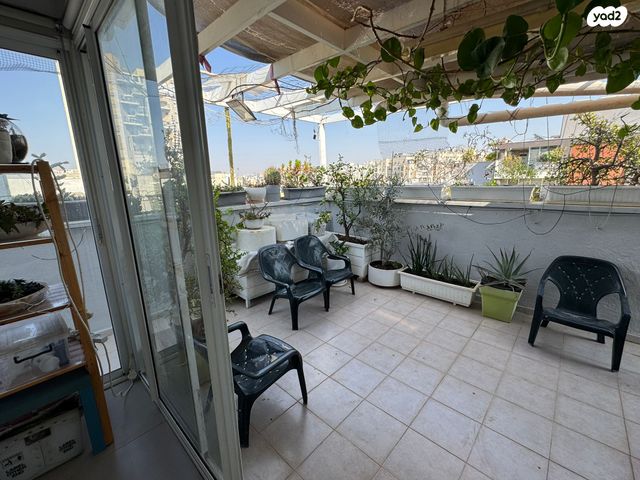 גג/ פנטהאוז, מאיר בעל הנס, מרום נווה, רמת יצחק, רמת גן