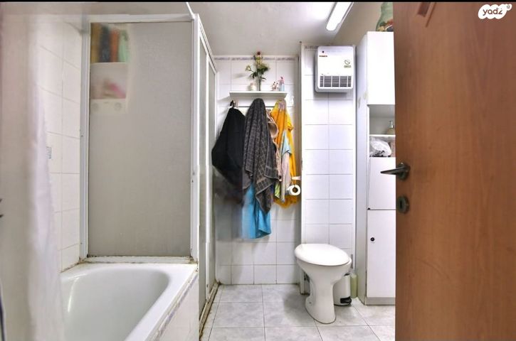 בית פרטי/ קוטג', הנרקיסים, מרכז העיר, סביניה, הוותיקה, קרית ביאליק