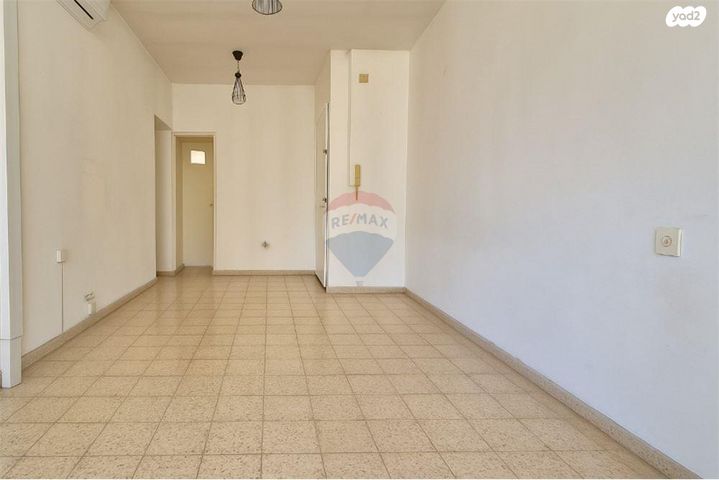 דירה, נהלל 20, נחלת יצחק, תל אביב יפו