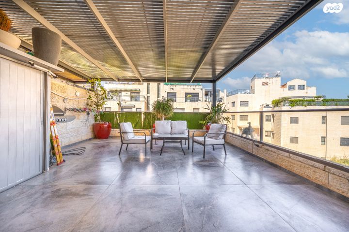גג/ פנטהאוז, יעקב סלמן 6, בית הכרם, רמת בית הכרם, ירושלים