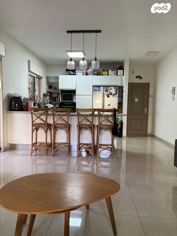 דירת גן, משה קול 76, בית הכרם, רמת בית הכרם, ירושלים