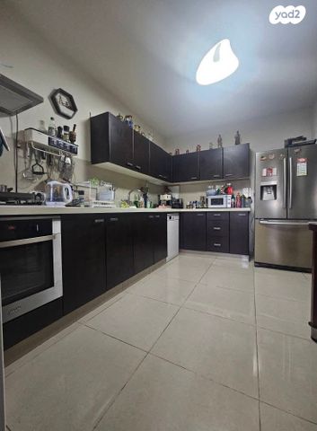 דירת גן, מאיר אריאל 3, קרית האמנים, מצליח, רמלה