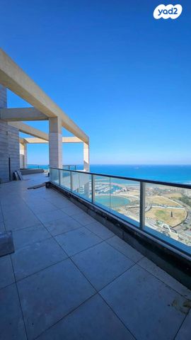 גג/ פנטהאוז, הקריה מע"ר, אשדוד