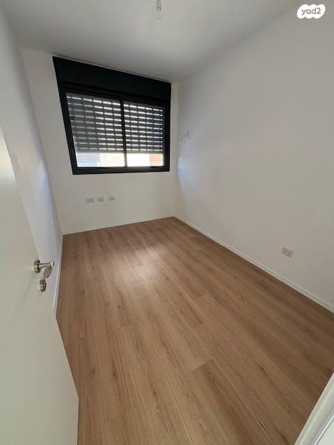 דירה, הרב חבה אליהו, שכונת חשמונאים, מרכז העיר א, רמת גן