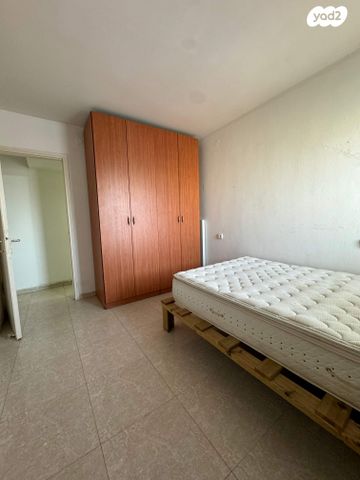 דירה, יצחק רגר 153, שכונה ד', באר שבע