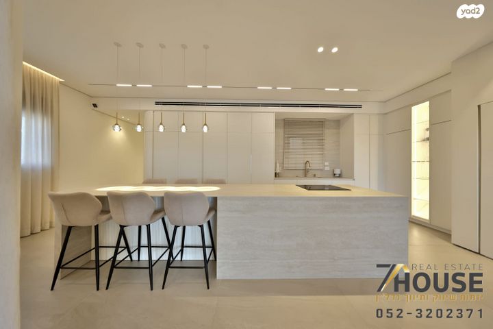 גג/ פנטהאוז, קרית ים