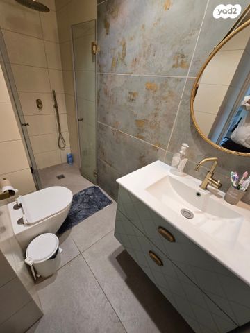 דירת גן, הנחלים, הנחלים, מעלה אדומים