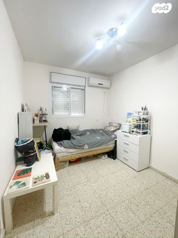 דירה, החצב, בני עי''ש, בני עי"ש