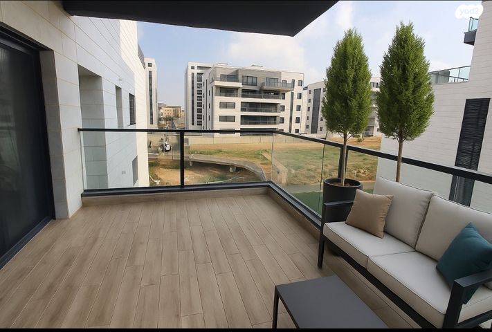 דירה, אור ים, אור עקיבא