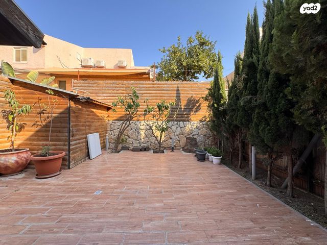 בית פרטי/ קוטג', בקעת הירדן, אריאל