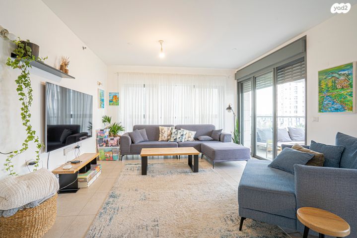 דירה, עזר וייצמן, מתחם 1200, הוד השרון