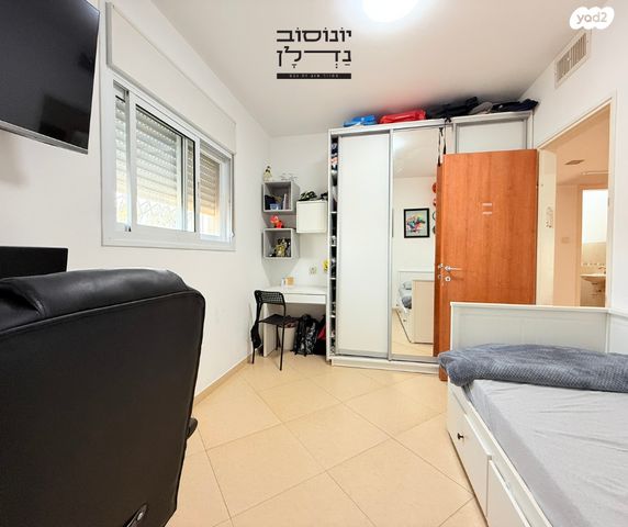 דירה, גבעת הסביונים, קרית מלאכי