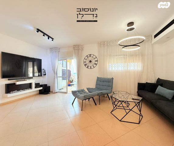 דירה, גבעת הסביונים, קרית מלאכי