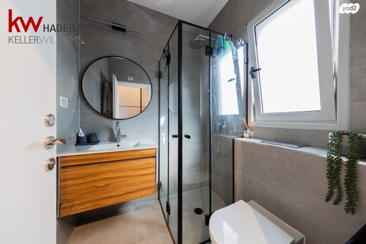 דירה, נחל פרת 1, אחוזת דניה, חדרה