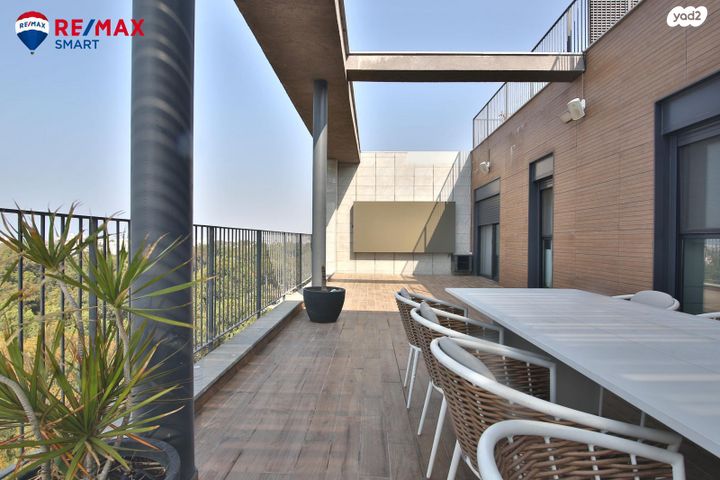 גג/ פנטהאוז, אלכסנדר זייד, קרית חיים מזרחית, חיפה