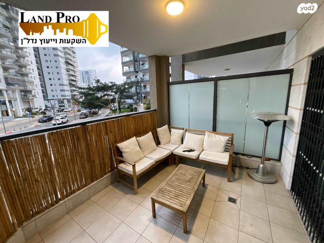 דירה, הרקפות, ראשון לציון