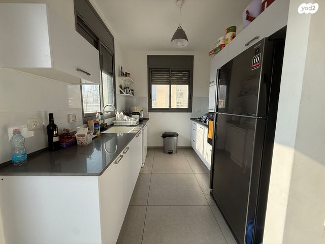 דירה, איתמר, חרוזים, רמת גן