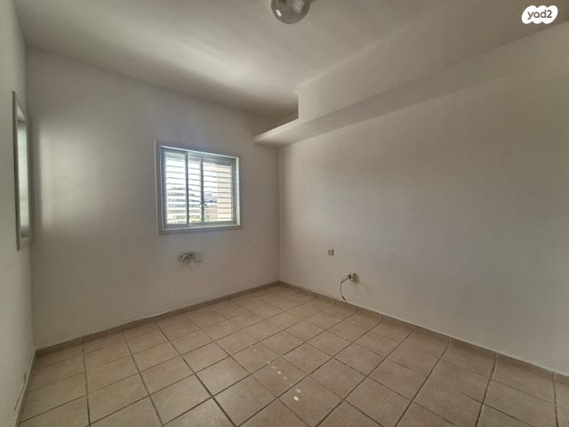 דירה, מגדיאל, הוד השרון