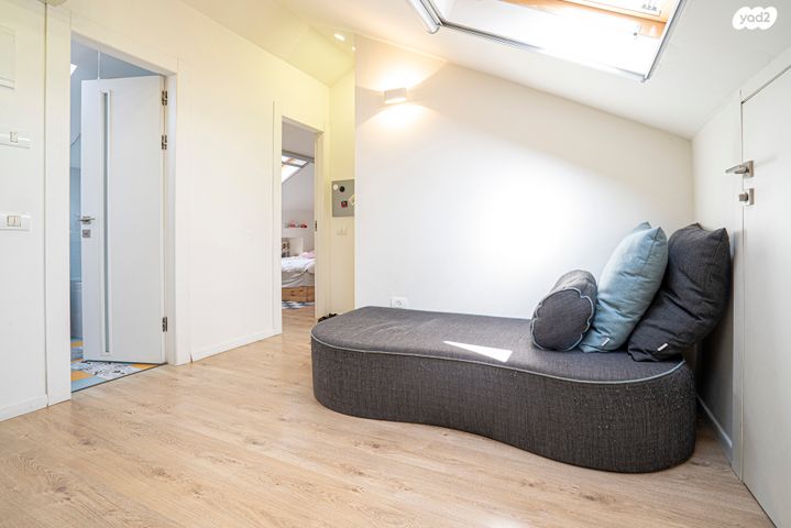 בית פרטי/ קוטג', הוד השרון