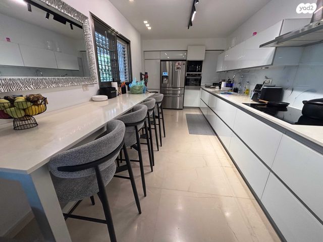 דירת גן, נאות שקמה, ראשון לציון