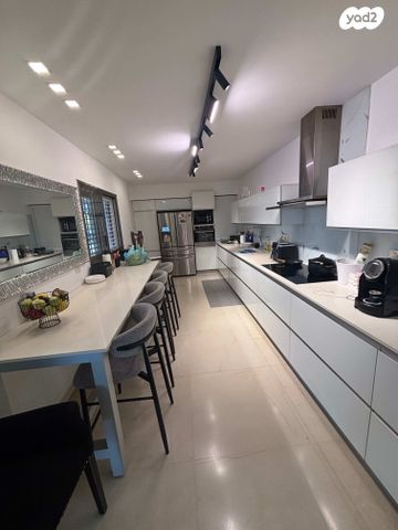 דירת גן, נאות שקמה, ראשון לציון