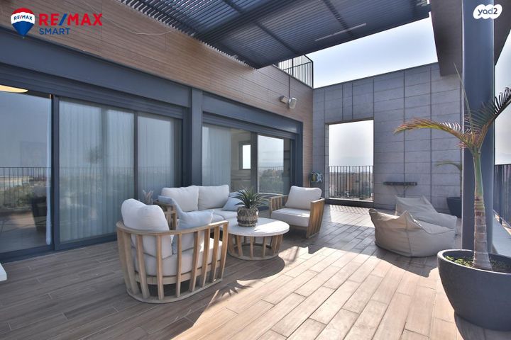 גג/ פנטהאוז, אלכסנדר זייד, קרית חיים מזרחית, חיפה