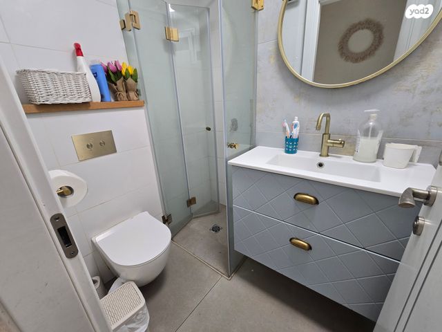 דירת גן, הנחלים, הנחלים, מעלה אדומים