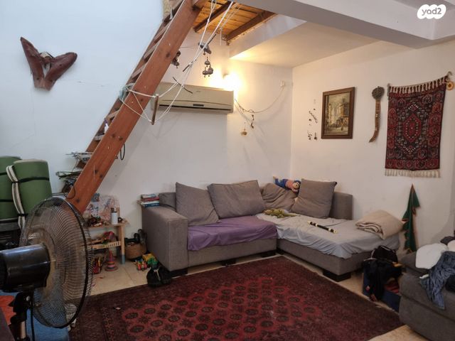 בית פרטי/ קוטג', הבז האדום 54, כפר אוריה