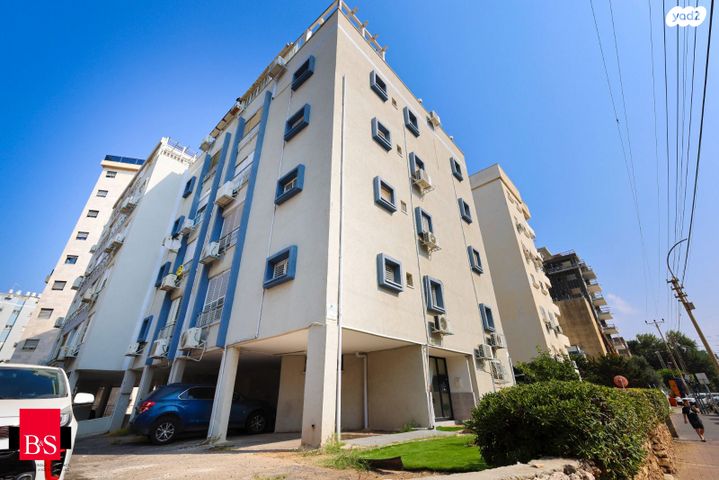 דירה, שדרות בן אב"י 65, מרכז העיר דרום, נתניה