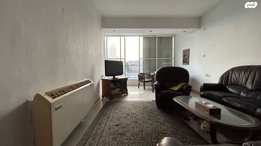 דירה, סירקין, פועלי הרכבת, גבעתיים