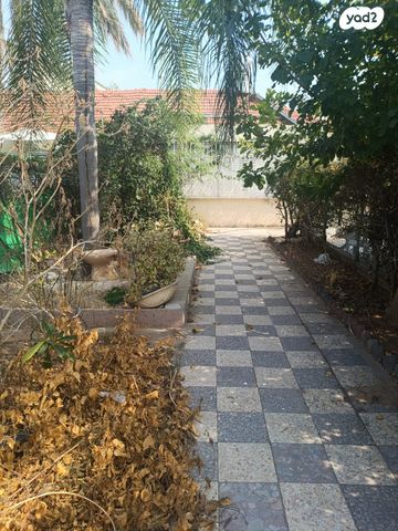 בית פרטי/ קוטג', החלוץ, חולון