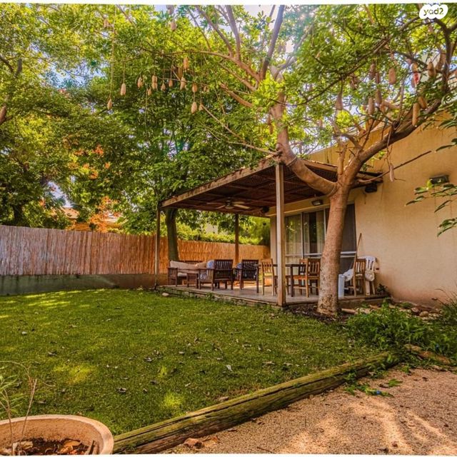 בית פרטי/ קוטג', כפר ורבורג