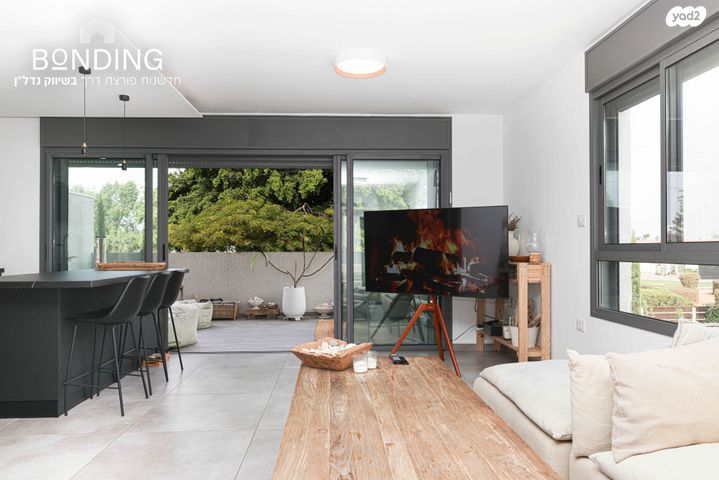 דופלקס, מרכז המושבה, אבן יהודה