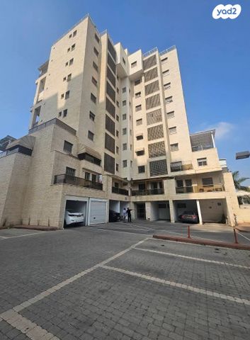 דירת גן, מאיר אריאל 3, קרית האמנים, מצליח, רמלה