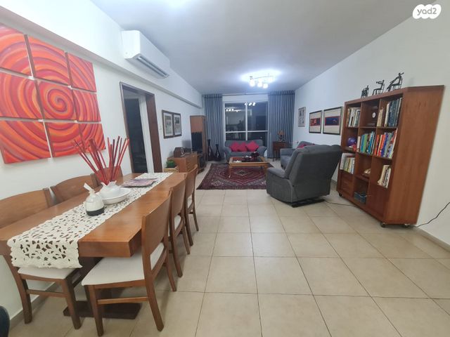 דירה, וולפסון, עיר, מרכז העיר, נהריה