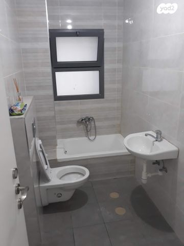 דירת גן, אברהם שפירא, רובע ו', אשדוד