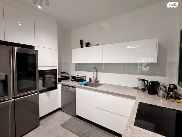 דירה, שבט שמעון 9, רובע י"ב, אשדוד