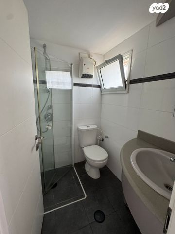 גג/ פנטהאוז, מאיר בעל הנס, מרום נווה, רמת יצחק, רמת גן