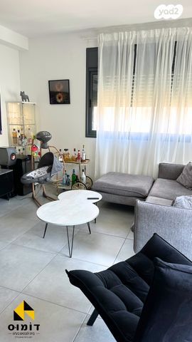 דירה, הרצל, ב' / צפון מערב העיר, רחובות